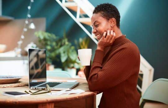 lawyer at laptop using video conferencing tips