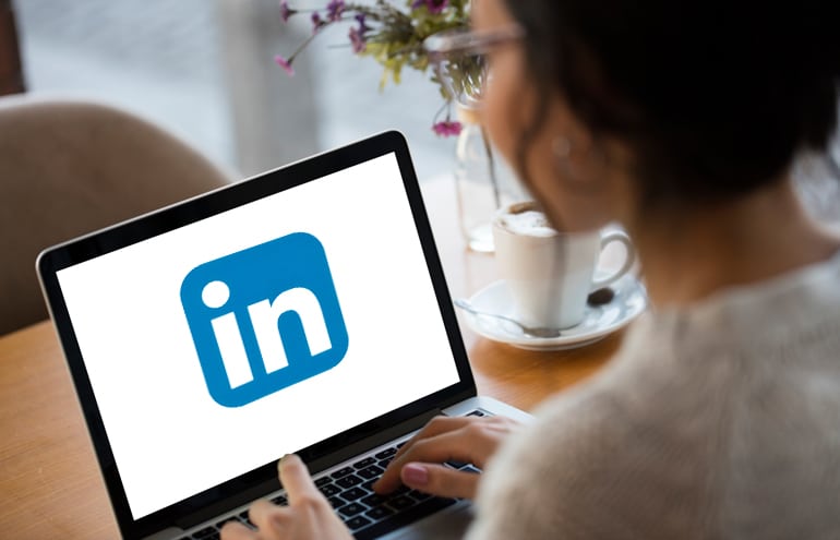 LinkedIn: Should You Write Your Profile in the First or Third Person? - Vimarsana News