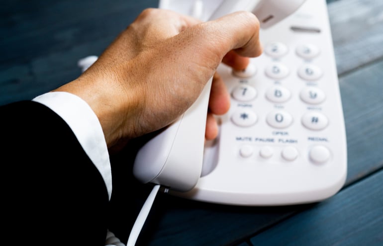 how to answer the phone